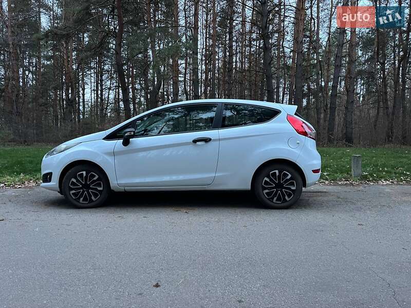 Хэтчбек Ford Fiesta 2013 в Новомосковске фото 12 Хэтчбек Ford Fiesta 2013 в Новомосковске
