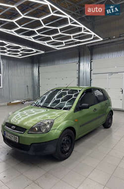 Хэтчбек Ford Fiesta 2006 в Киеве