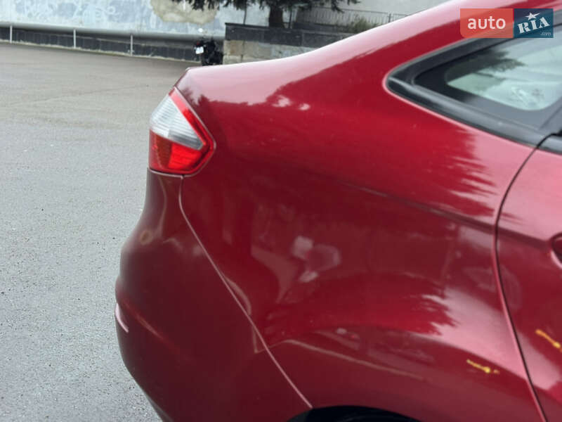Седан Ford Fiesta 2014 в Ровно фото 5 Седан Ford Fiesta 2014 в Ровно