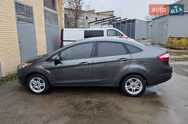 Седан Ford Fiesta 2018 в Вишневом