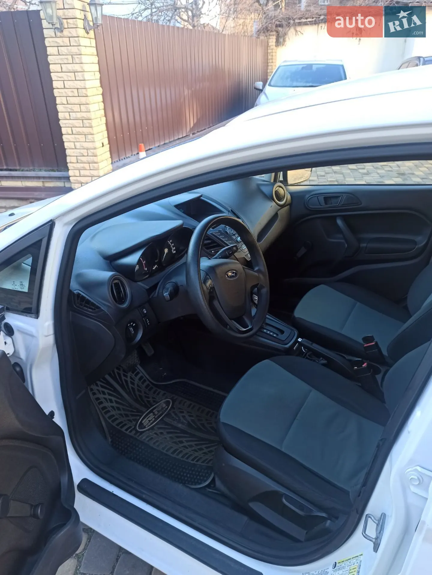 2015 Ford Fiesta - мініатюра 7