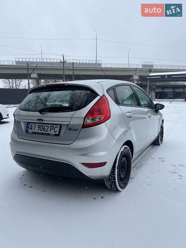 Хэтчбек Ford Fiesta 2011 в Броварах фото 3 Хэтчбек Ford Fiesta 2011 в Броварах