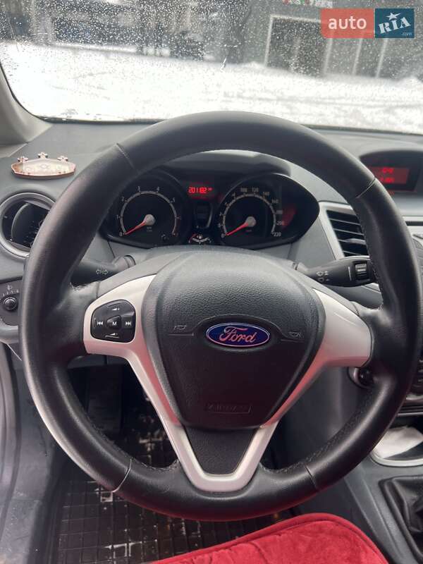 Хэтчбек Ford Fiesta 2011 в Броварах фото 11 Хэтчбек Ford Fiesta 2011 в Броварах