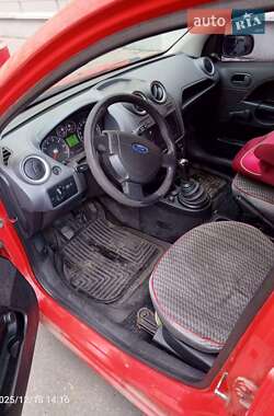 Хэтчбек Ford Fiesta 2007 в Киеве