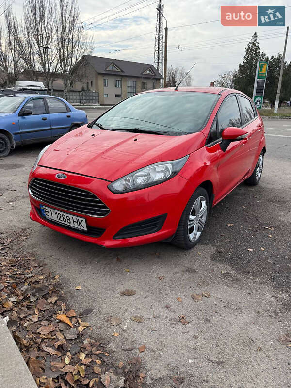 Хэтчбек Ford Fiesta 2013 в Днепре