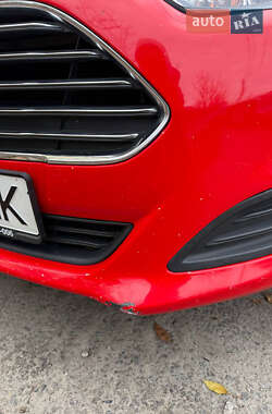 Хетчбек Ford Fiesta 2013 в Дніпрі