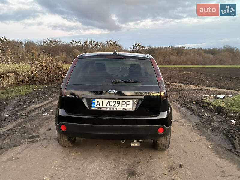 Хетчбек Ford Fiesta 2008 в Фастові