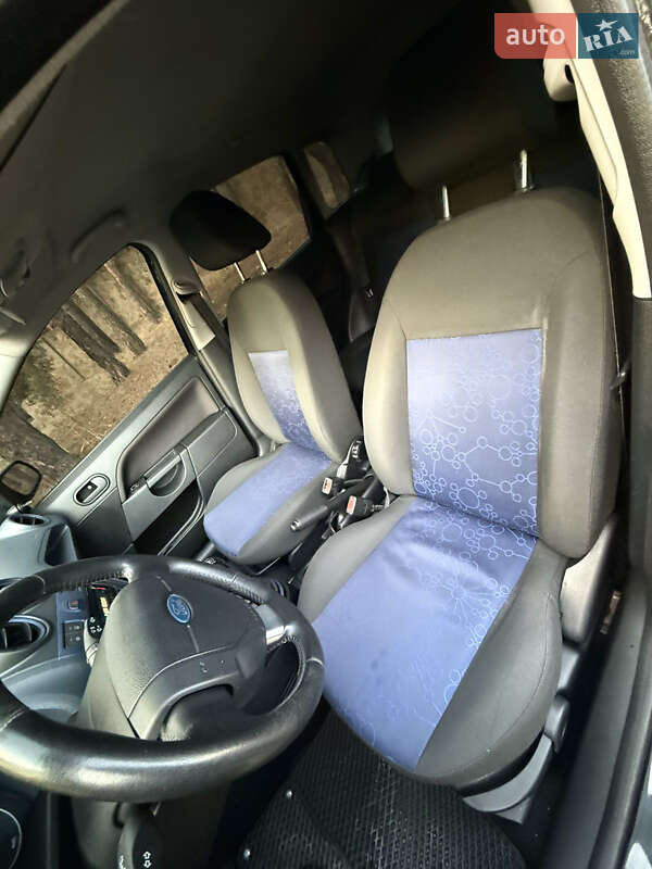 Хетчбек Ford Fiesta 2007 в Києві