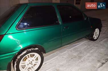 Хэтчбек Ford Fiesta 1993 в Львове