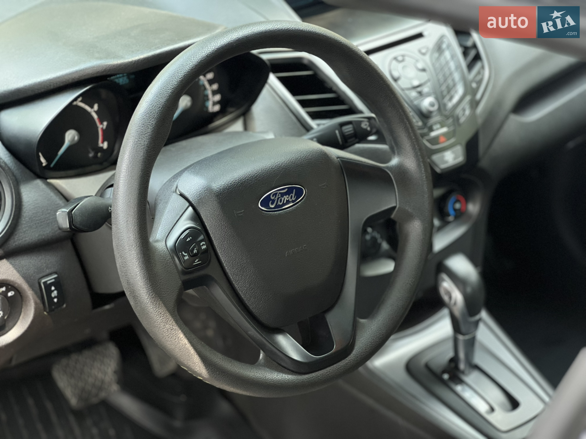 2015 Ford Fiesta - мініатюра 7