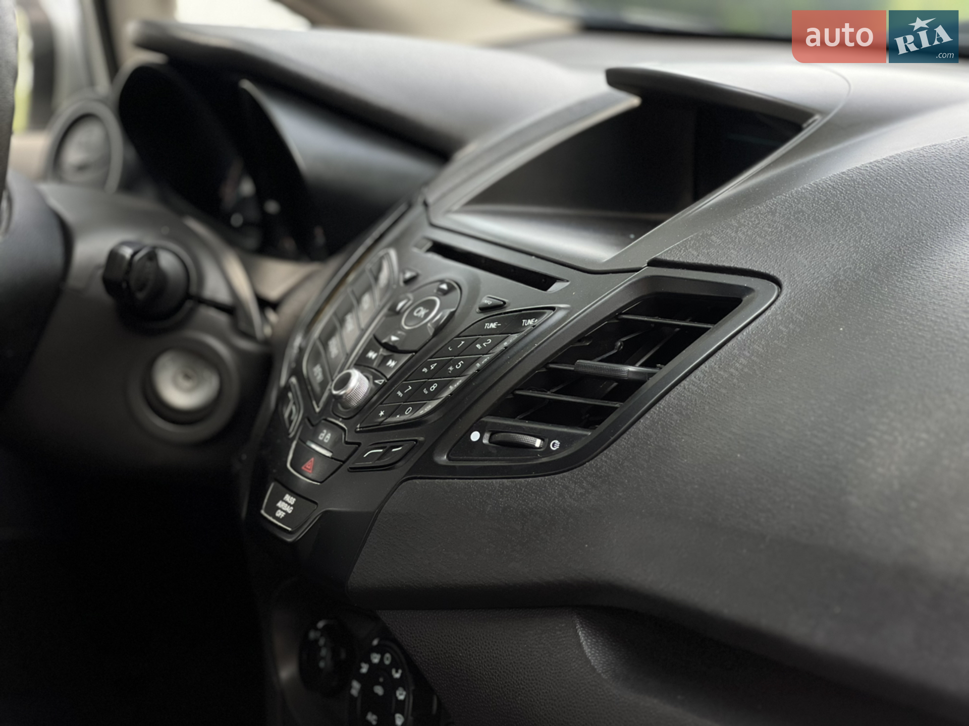 2015 Ford Fiesta - мініатюра 10