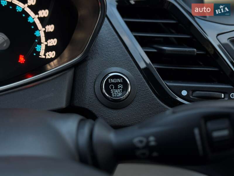 Седан Ford Fiesta 2017 в Києві