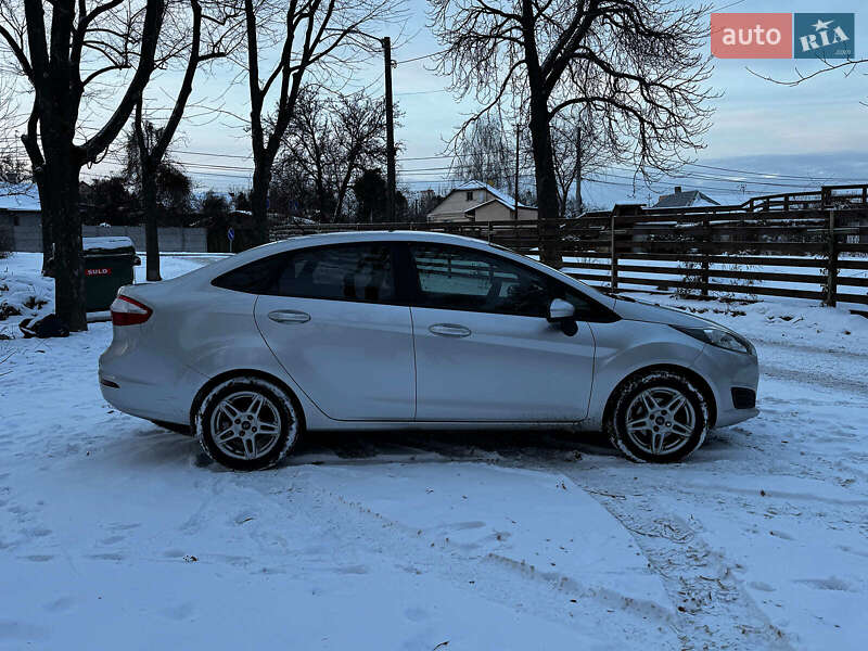 Седан Ford Fiesta 2016 в Киеве фото 6 Седан Ford Fiesta 2016 в Киеве