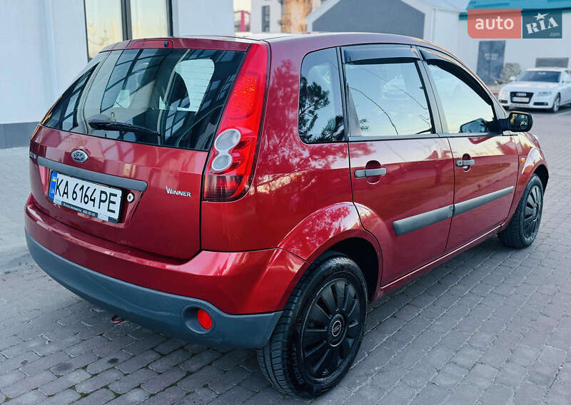 Хэтчбек Ford Fiesta 2007 в Киеве