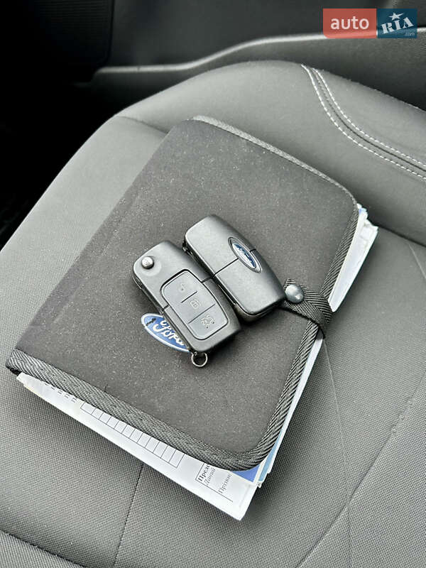 Хэтчбек Ford Fiesta 2016 в Харькове