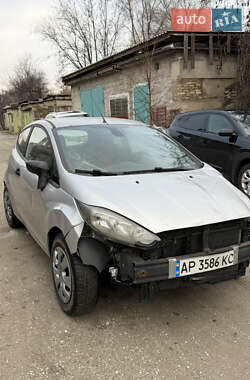 Хетчбек Ford Fiesta 2014 в Запоріжжі