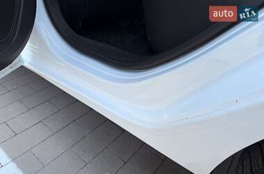 Хэтчбек Ford Fiesta 2013 в Киеве