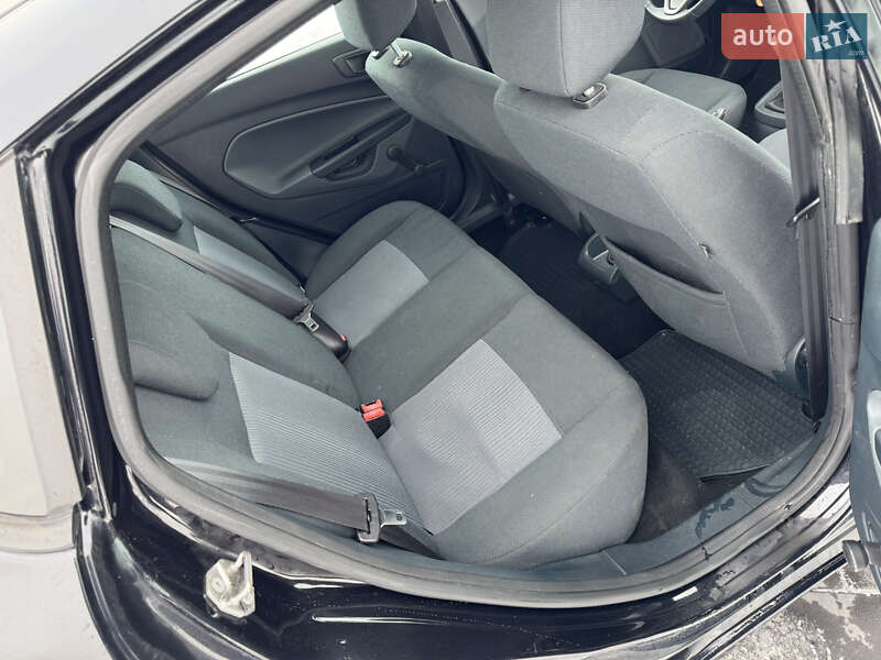 Хэтчбек Ford Fiesta 2010 в Мукачево фото 23 Хэтчбек Ford Fiesta 2010 в Мукачево