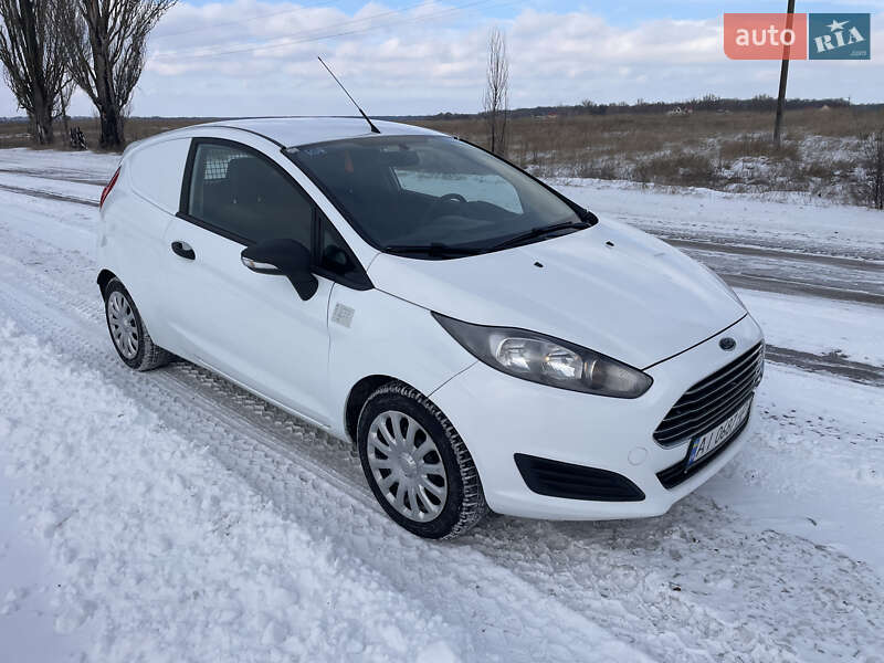 Хетчбек Ford Fiesta 2014 в Баришівка