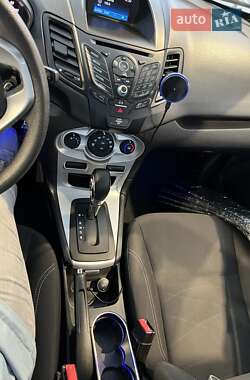 Седан Ford Fiesta 2018 в Киеве