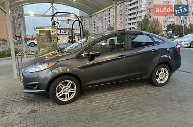 Седан Ford Fiesta 2018 в Киеве