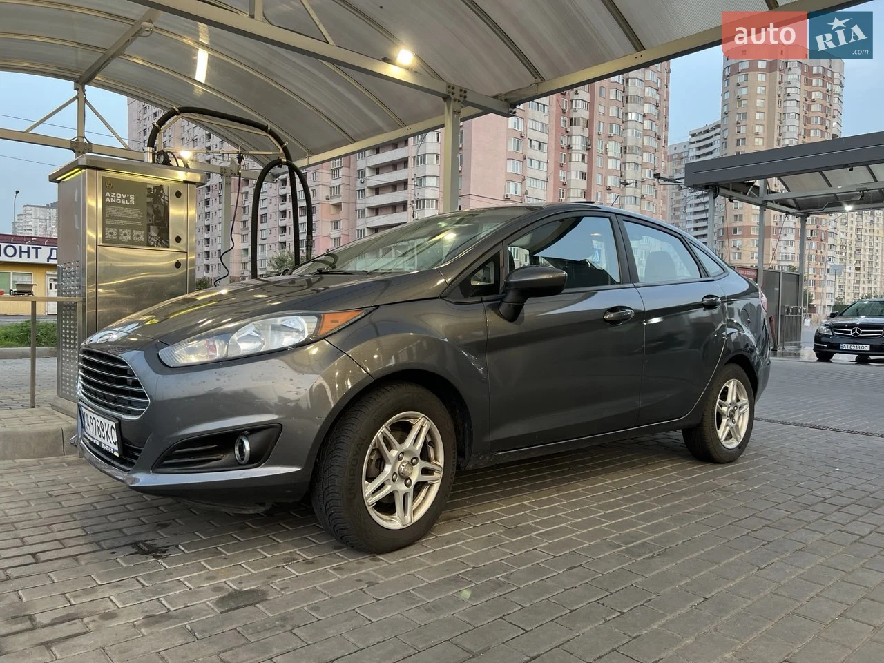 2017 Ford Fiesta - мініатюра 6