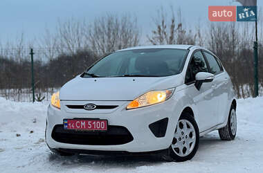Хетчбек Ford Fiesta 2013 в Дрогобичі
