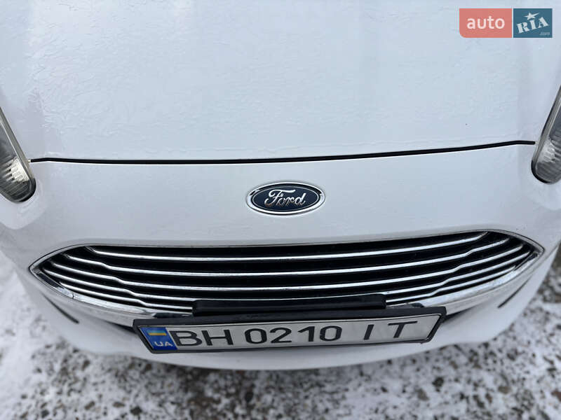 Хэтчбек Ford Fiesta 2014 в Николаеве