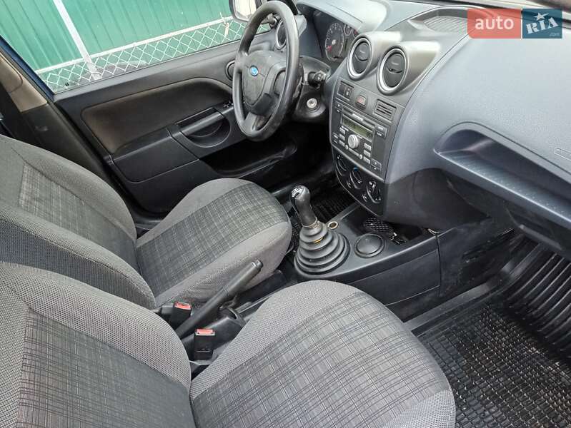 Хетчбек Ford Fiesta 2007 в Вінниці фото 10 Хетчбек Ford Fiesta 2007 в Вінниці