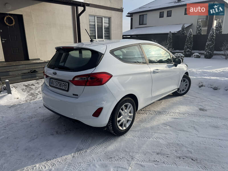 Хэтчбек Ford Fiesta 2018 в Киеве