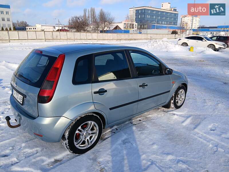 Хэтчбек Ford Fiesta 2003 в Борисполе