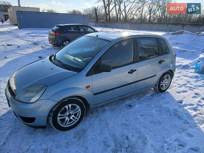 Хэтчбек Ford Fiesta 2003 в Борисполе