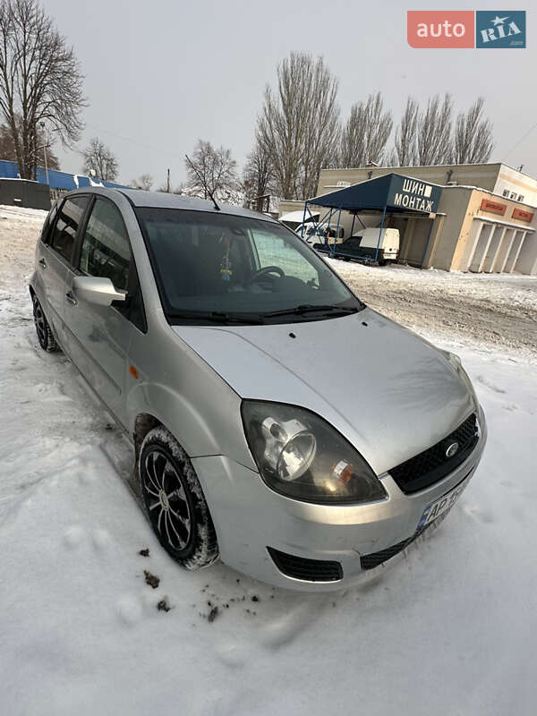 Хетчбек Ford Fiesta 2006 в Запоріжжі