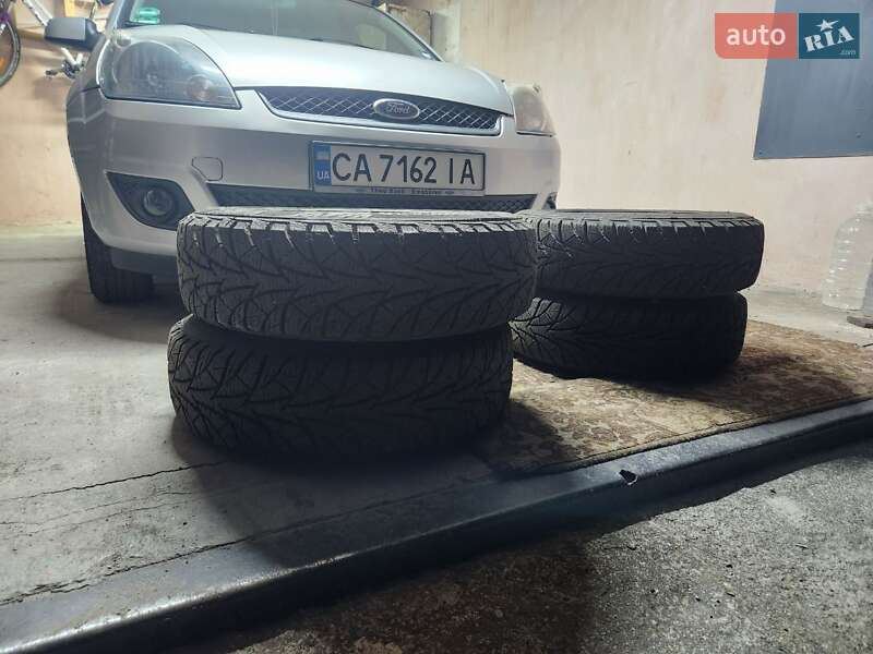 Хэтчбек Ford Fiesta 2007 в Умани