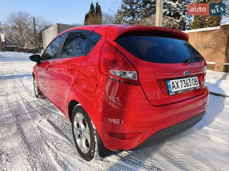 Хэтчбек Ford Fiesta 2012 в Харькове