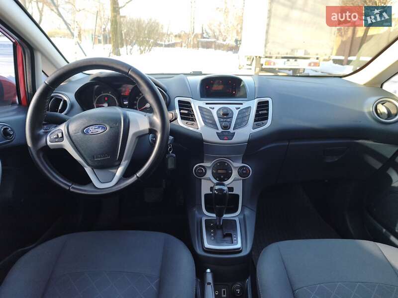 Хэтчбек Ford Fiesta 2012 в Харькове
