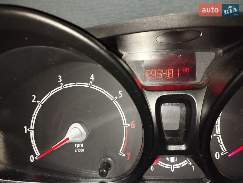 Хэтчбек Ford Fiesta 2011 в Запорожье