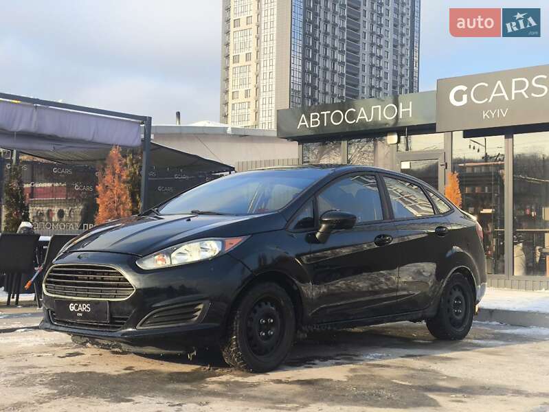 Седан Ford Fiesta 2017 в Києві
