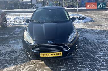 Седан Ford Fiesta 2016 в Кременчуге