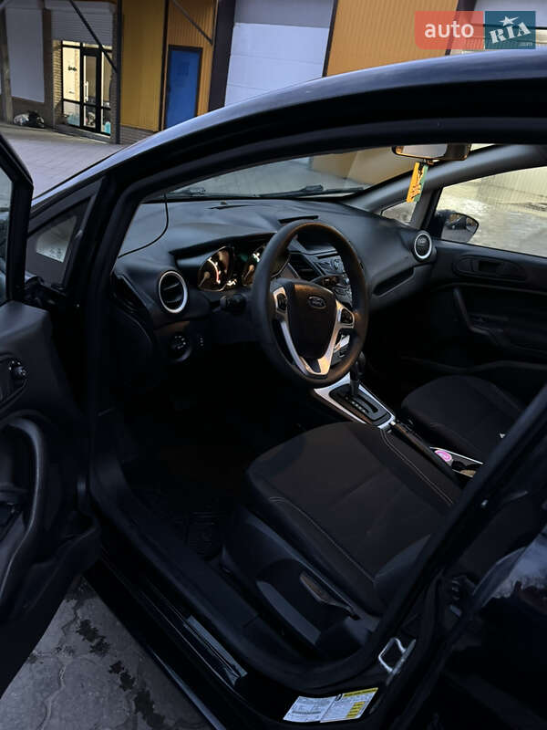 Седан Ford Fiesta 2018 в Черкасах фото 2 Седан Ford Fiesta 2018 в Черкасах