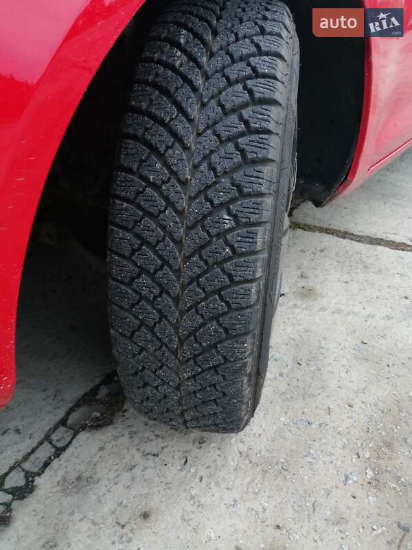 Хетчбек Ford Fiesta 2011 в Черкасах фото 9 Хетчбек Ford Fiesta 2011 в Черкасах