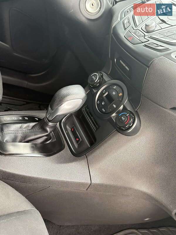 Хетчбек Ford Fiesta 2016 в Мукачевому фото 11 Хетчбек Ford Fiesta 2016 в Мукачевому