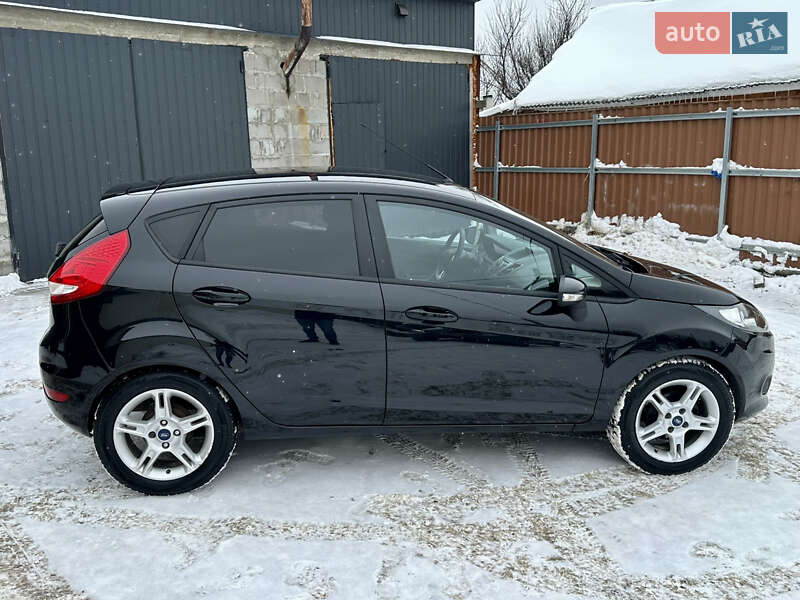 Хетчбек Ford Fiesta 2011 в Житомирі