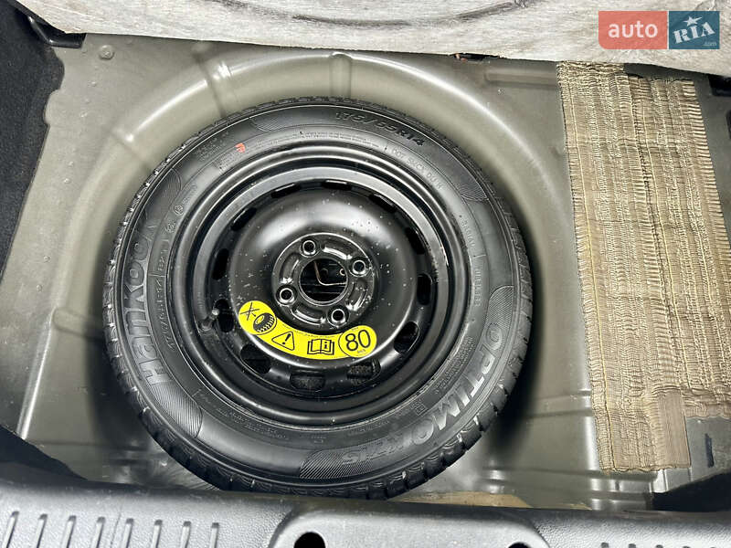 Хетчбек Ford Fiesta 2011 в Житомирі