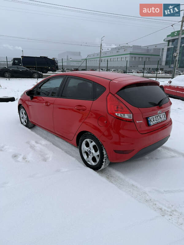 Хетчбек Ford Fiesta 2012 в Києві фото 7 Хетчбек Ford Fiesta 2012 в Києві