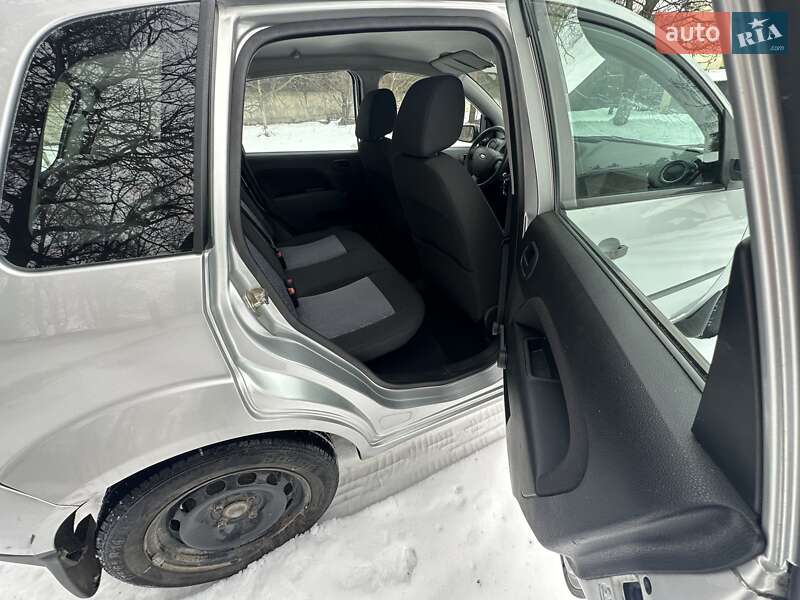 Хетчбек Ford Fiesta 2007 в Мукачевому фото 11 Хетчбек Ford Fiesta 2007 в Мукачевому