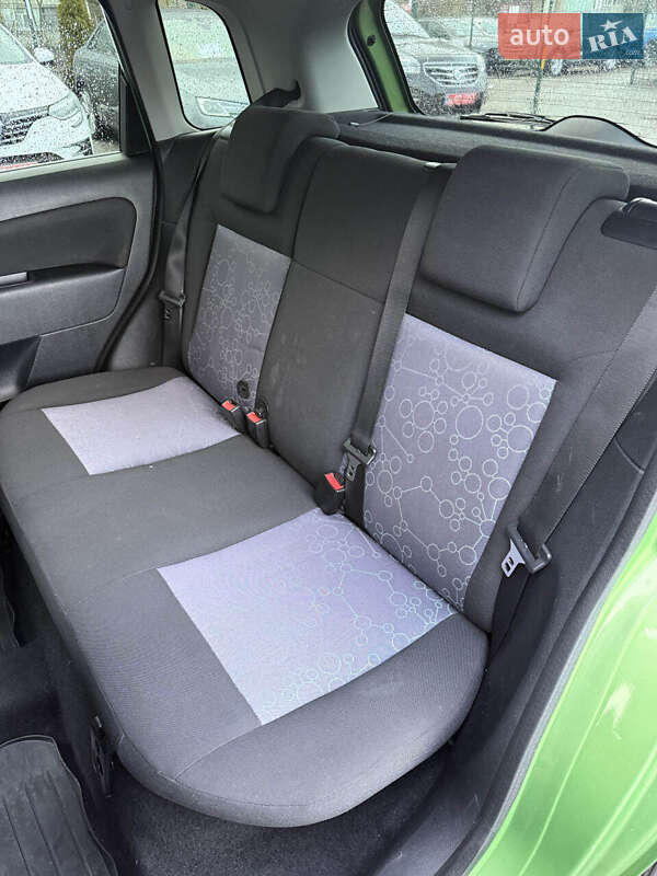 Хэтчбек Ford Fiesta 2006 в Сумах