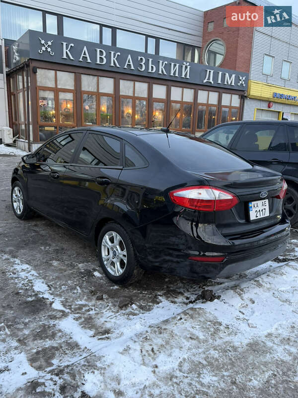 Седан Ford Fiesta 2019 в Києві