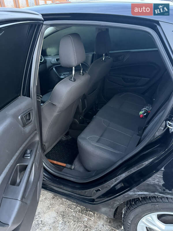 Седан Ford Fiesta 2019 в Києві