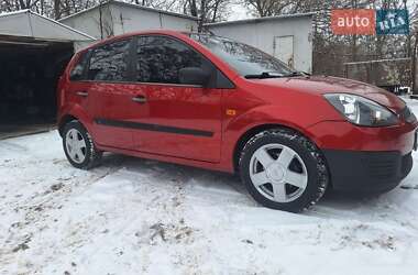 Хэтчбек Ford Fiesta 2006 в Кривом Роге